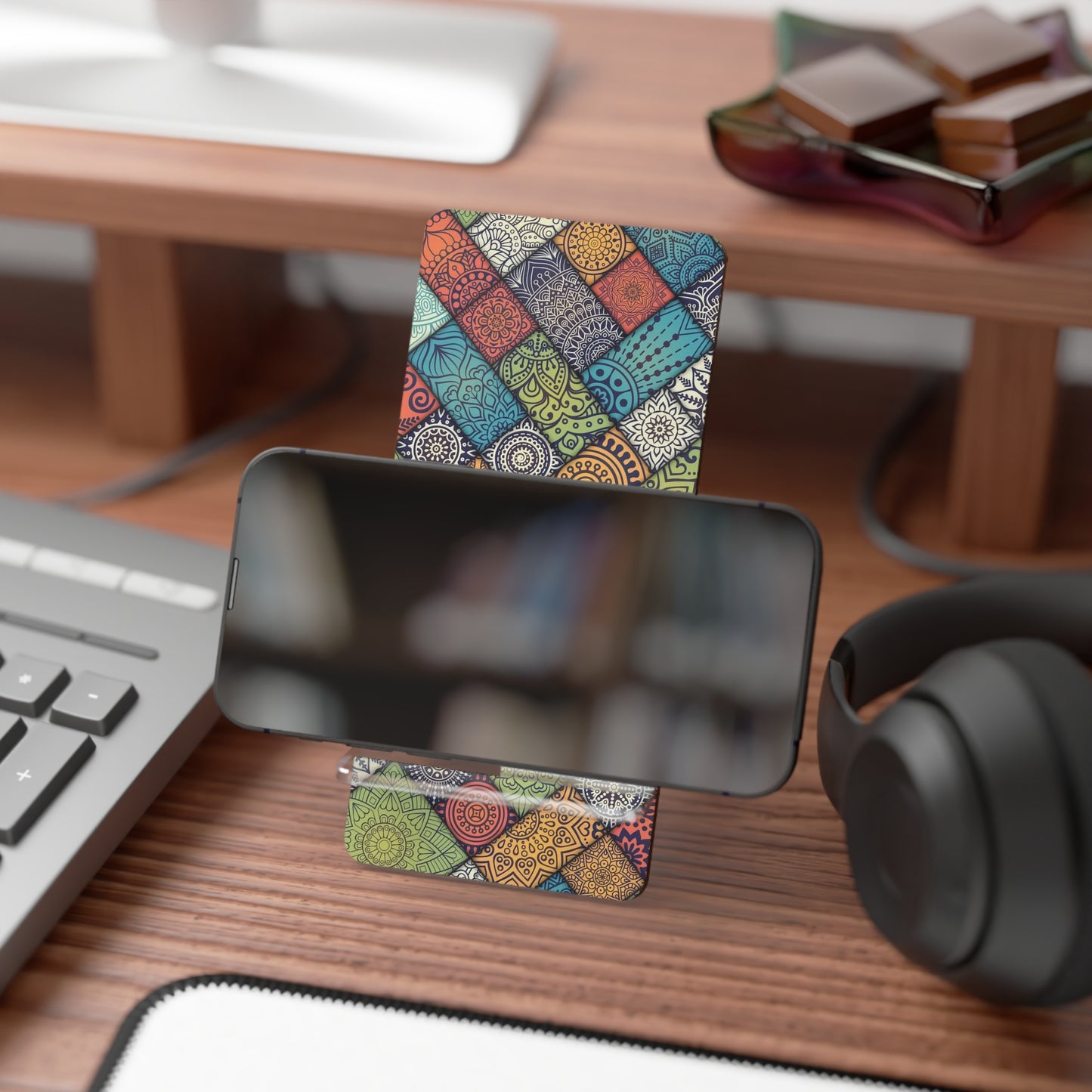 Colorful Decorative Mobile Display Stand, Smartphone Holder, Desk Organizer, Creative Gift, Home Office Decor