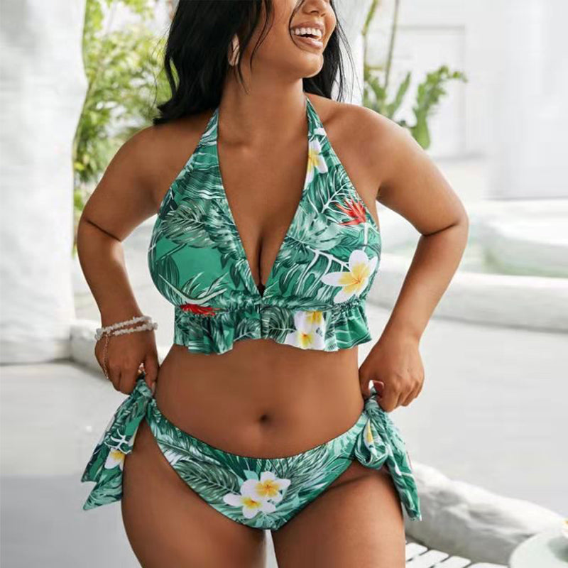 New Plus Size Split Bikini Halter Strap Sexy Big Woman Swimsuit Women Fashion Swimsuit Smocked