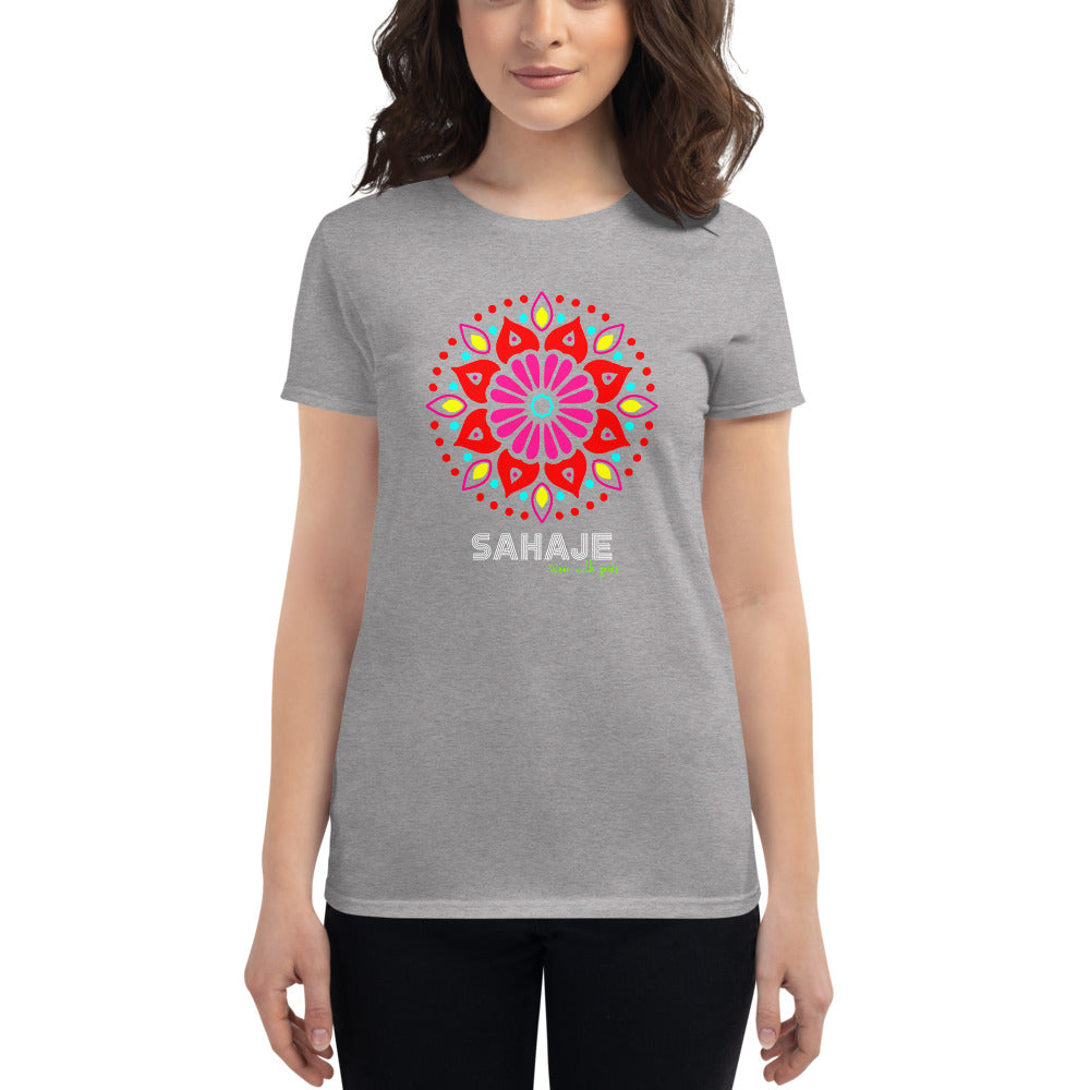 Women's short sleeve t-shirt
