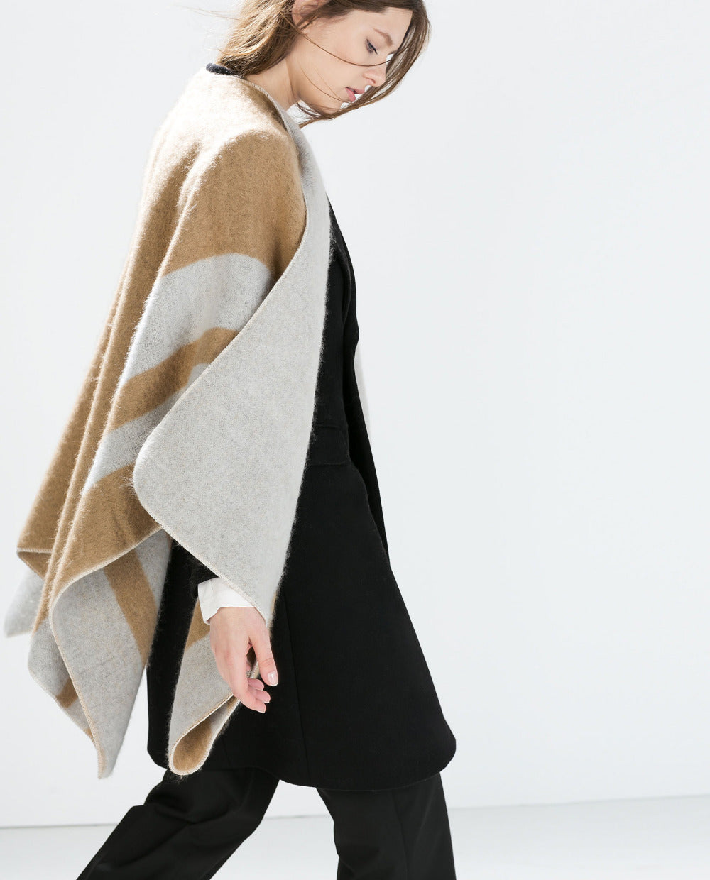 New fashion letter free printted poncho scarves for women cashmere blanket scarf lady winter thick warm shawl wraps brand cape