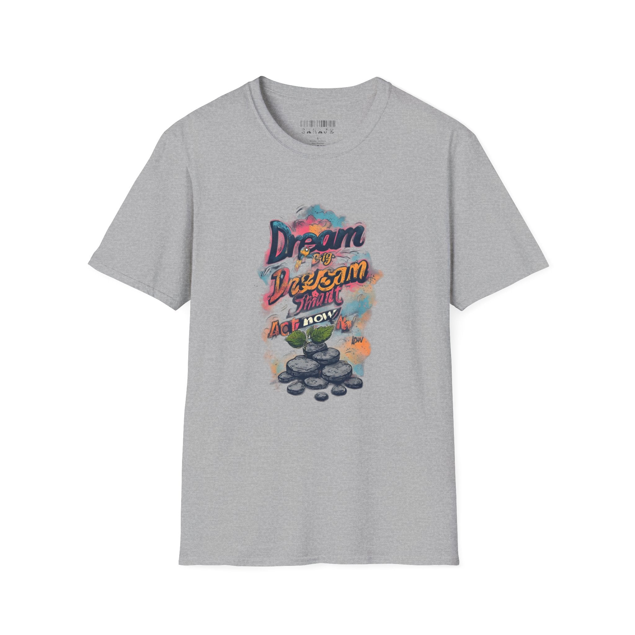 Dream Big Hustle Tee — "Dream, Perform, And Grow" Motivational Graphic T-Shirt