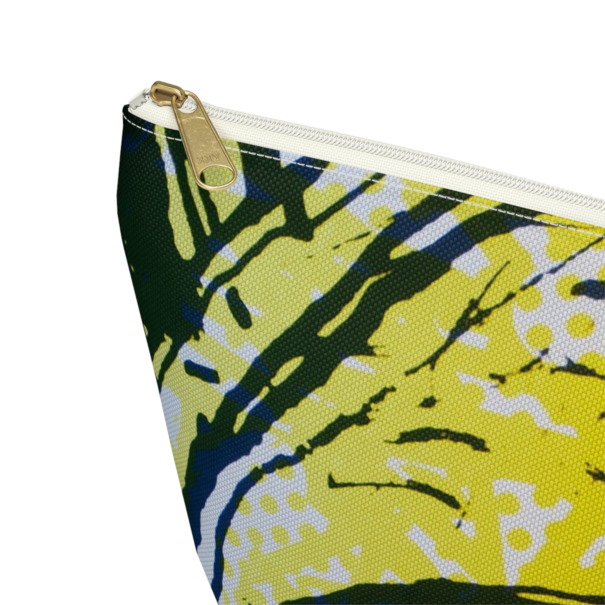 Accessory Pouch w T-bottom