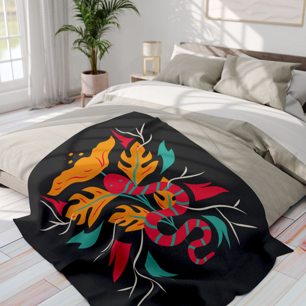 Arctic Fleece Blanket — Bold Floral Snake Print Throw