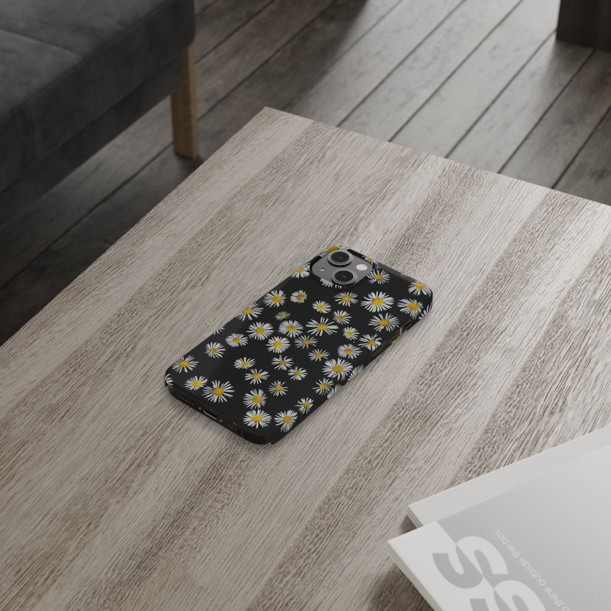 Daisy Pattern Slim Phone Case — Black Background Floral iPhone Case