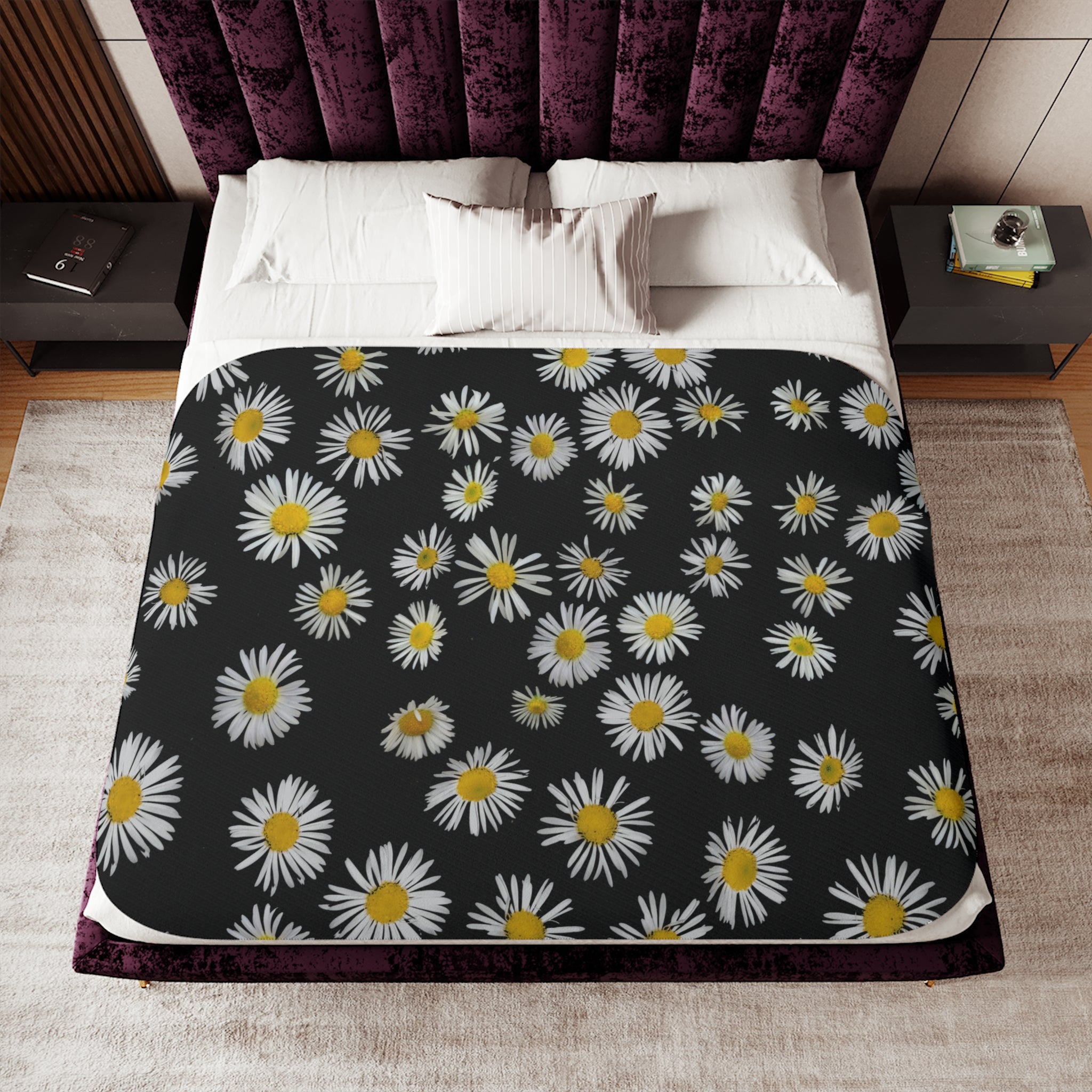 Daisy Print Sherpa Blanket — Reversible Black Floral & Cozy Beige Throw