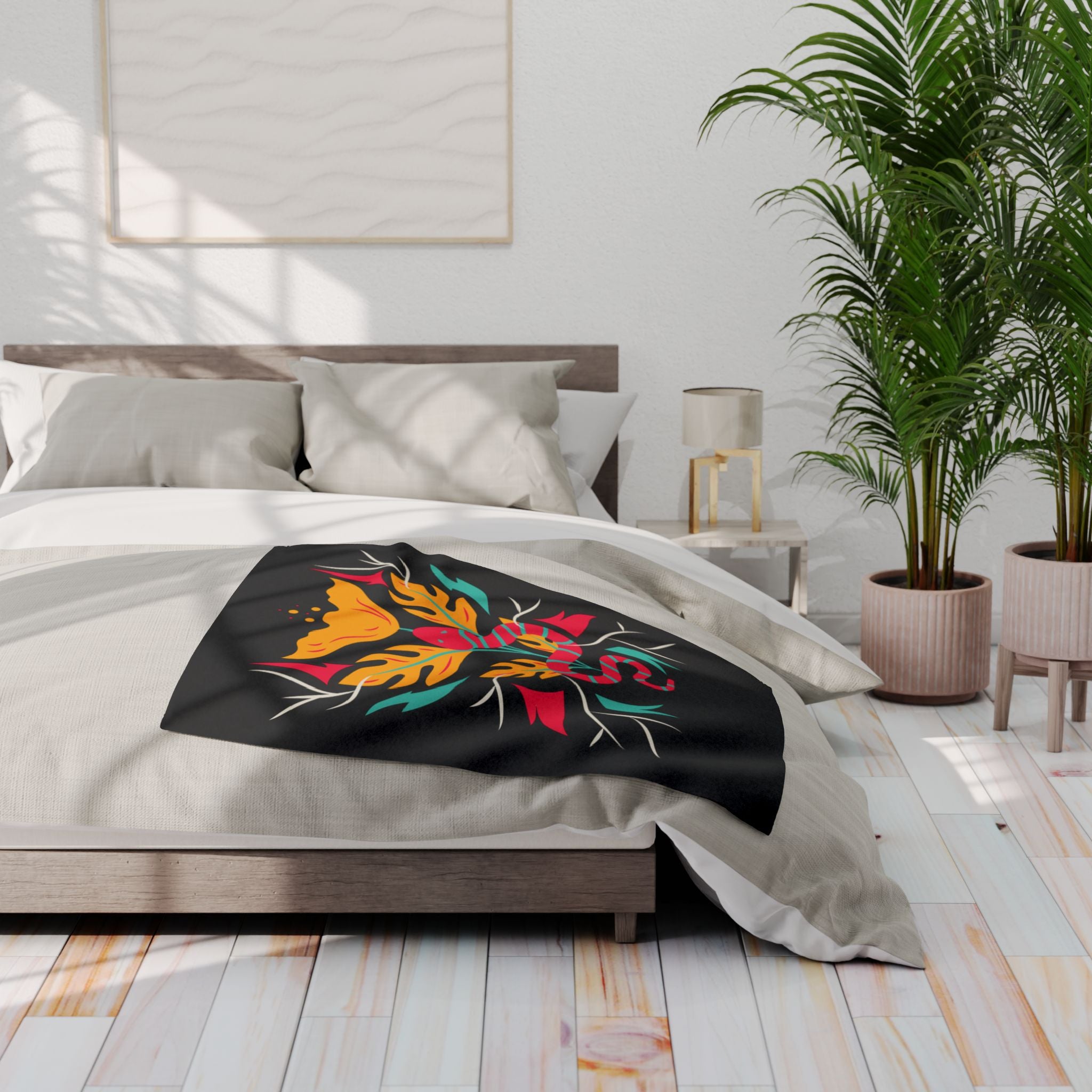 Arctic Fleece Blanket — Bold Floral Snake Print Throw