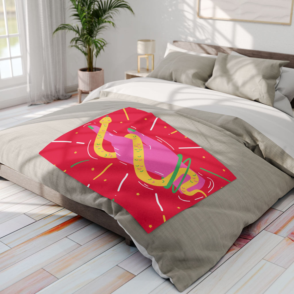 Vibrant Snake Hand Fleece Blanket