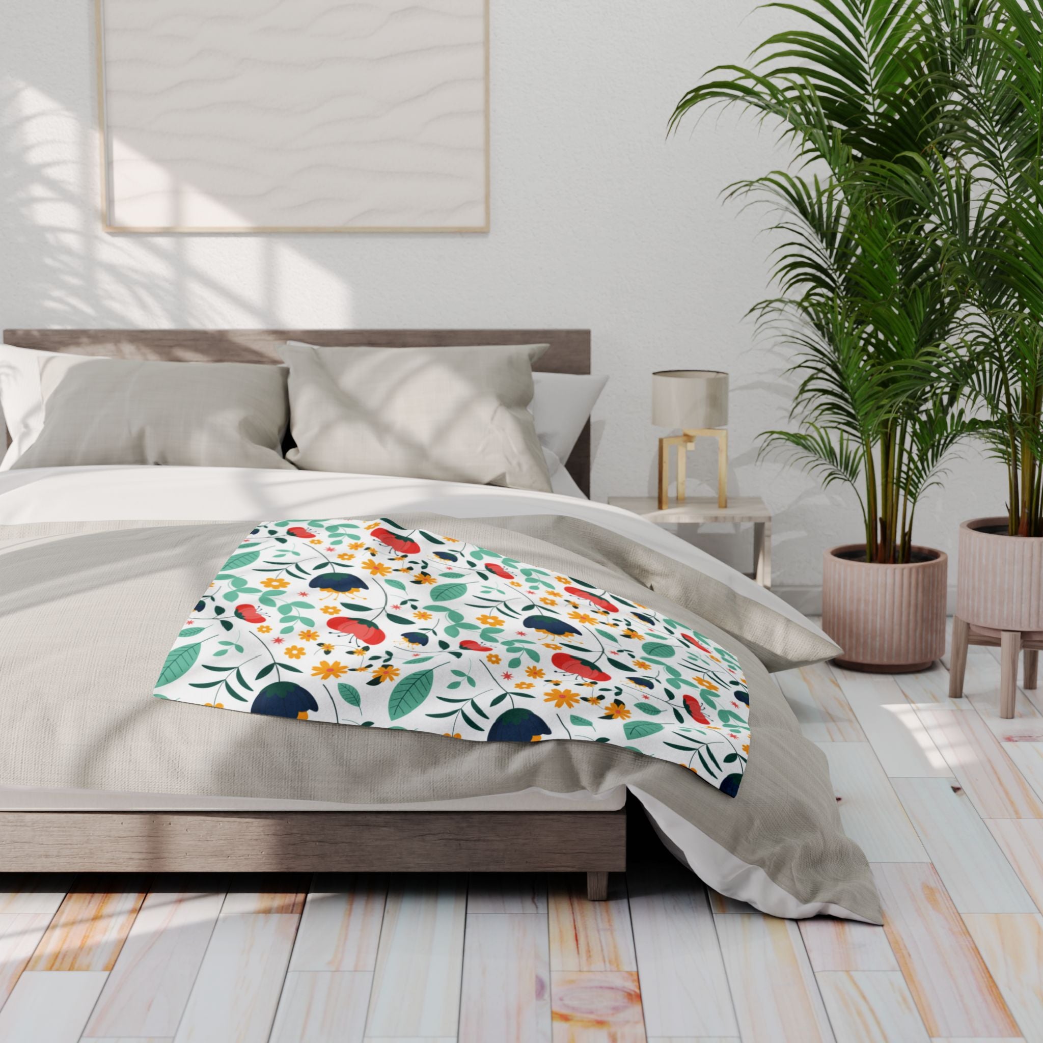 Floral Fleece Blanket — Colorful Retro Flower Pattern Cozy Throw