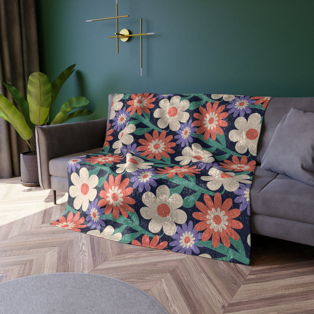 Crushed Velvet Floral Throw Blanket — Retro Daisy Pattern Plush Blanket