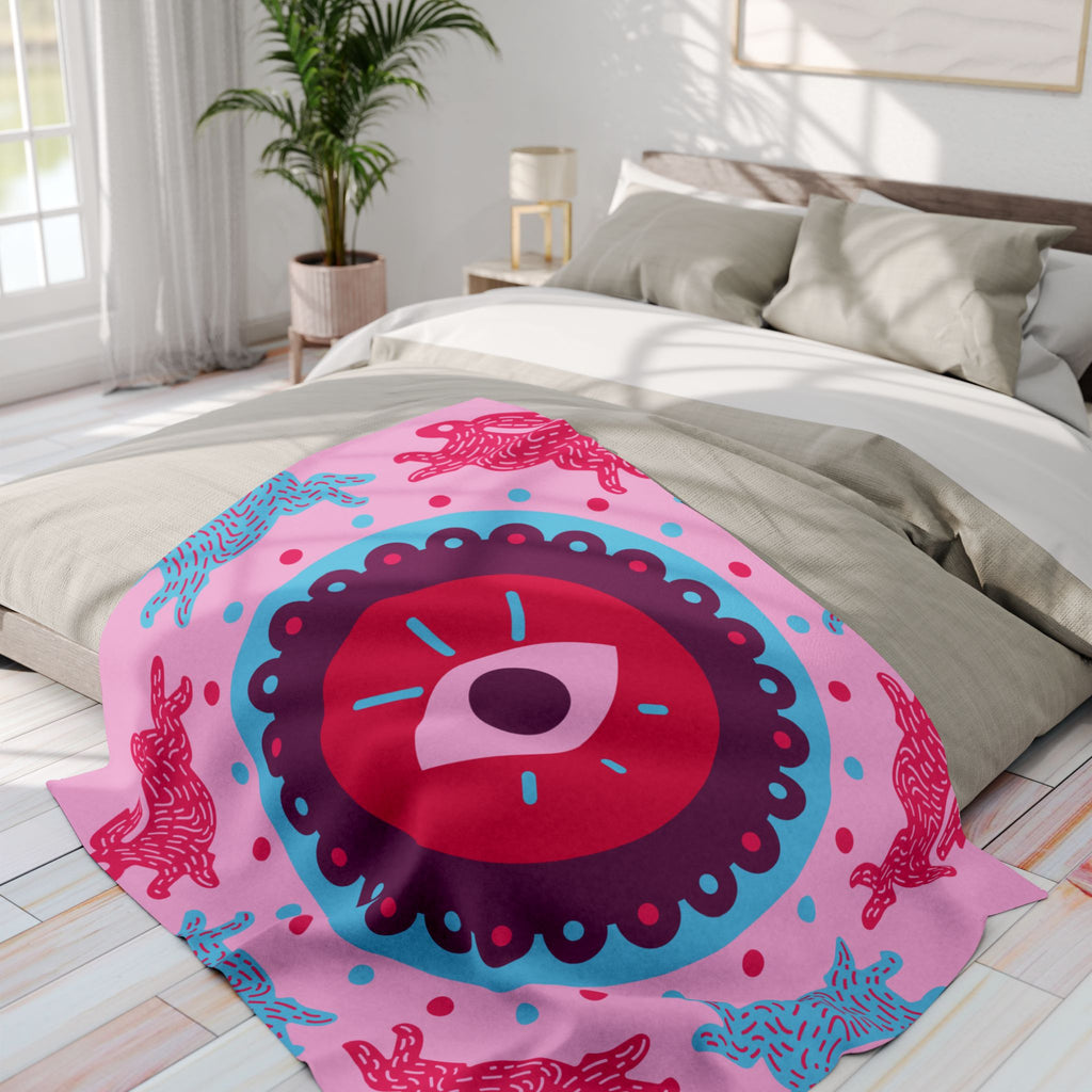 Pink Arctic Fleece Blanket — Mystical Eye & Polar Bear Pattern Cozy Throw