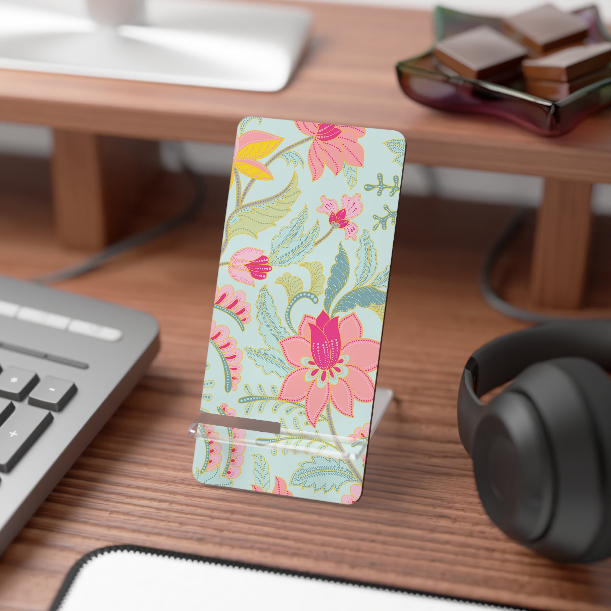 Mobile Phone Stand, Decorative Phone Holder, Floral Smartphone Display, Desk Organizer for Home Office, Gift for Her