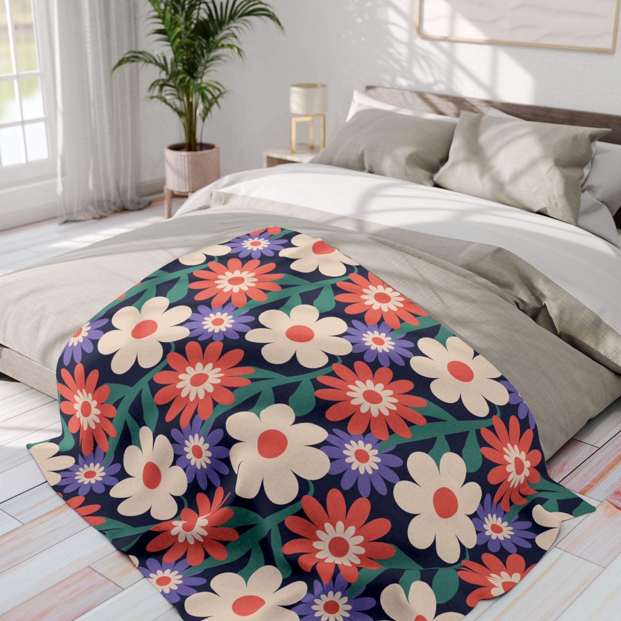 Floral Fleece Blanket — Retro Daisy Cozy Throw
