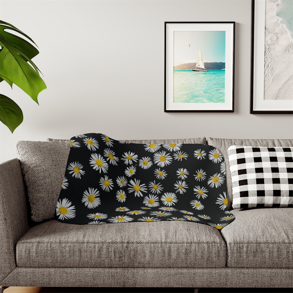Daisy Print Sherpa Blanket — Reversible Black Floral & Cozy Beige Throw