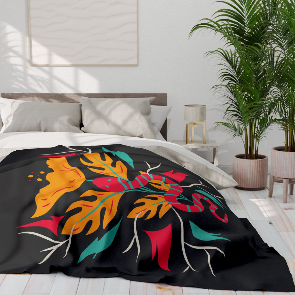 Arctic Fleece Blanket — Bold Floral Snake Print Throw