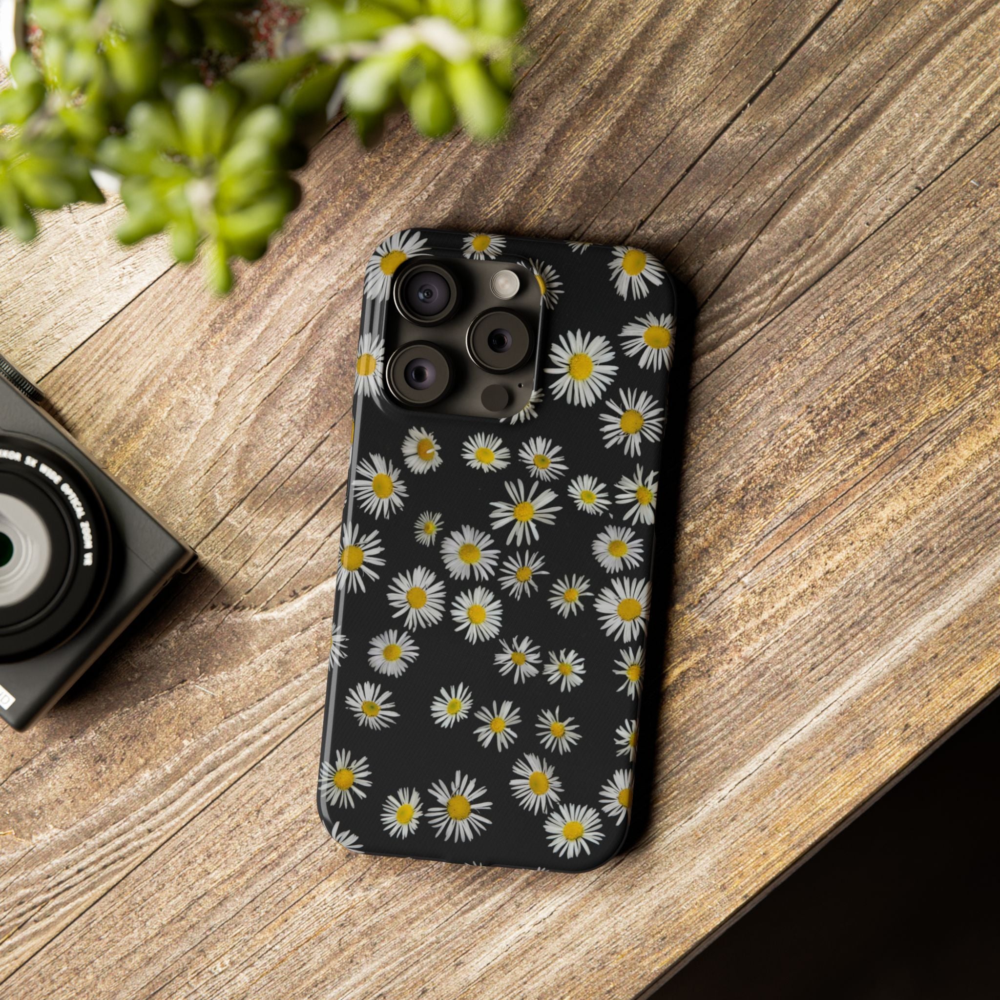 Daisy Pattern Slim Phone Case — Black Background Floral iPhone Case