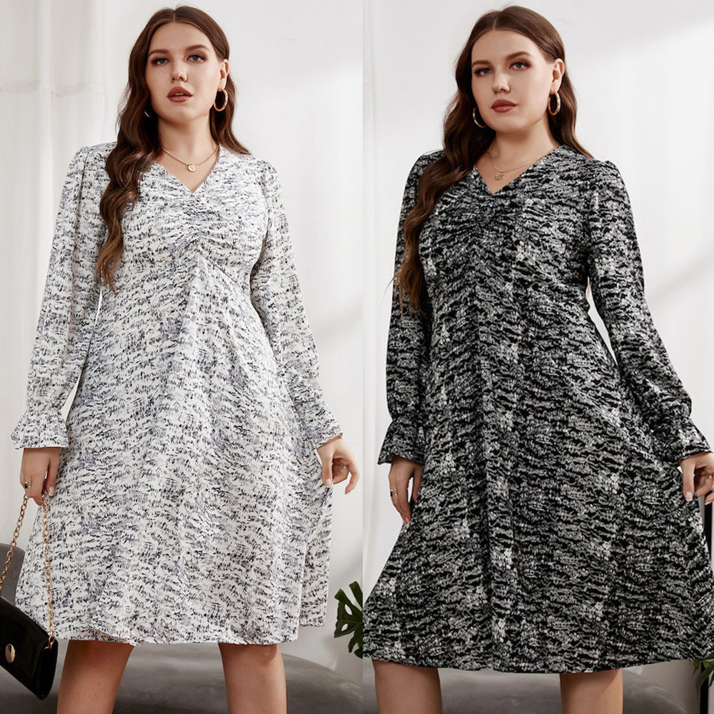 Women  Clothing 2022 Spring Autumn  New V-neck Long Sleeve Loose Slimming Belly-Covered Plus Size Dress