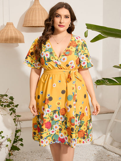 Ladies Plus Size V-neck Short-Sleeved Lace Printing Casual Holiday Mid-Length Dress