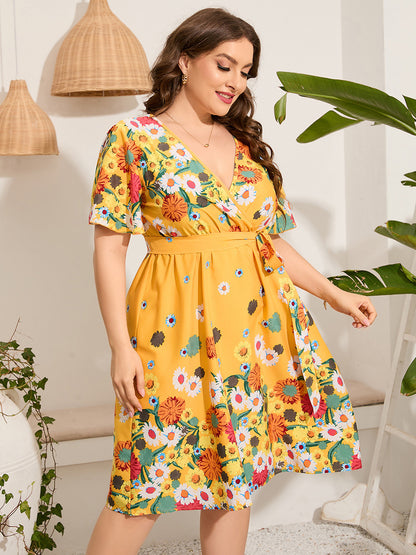 Ladies Plus Size V-neck Short-Sleeved Lace Printing Casual Holiday Mid-Length Dress