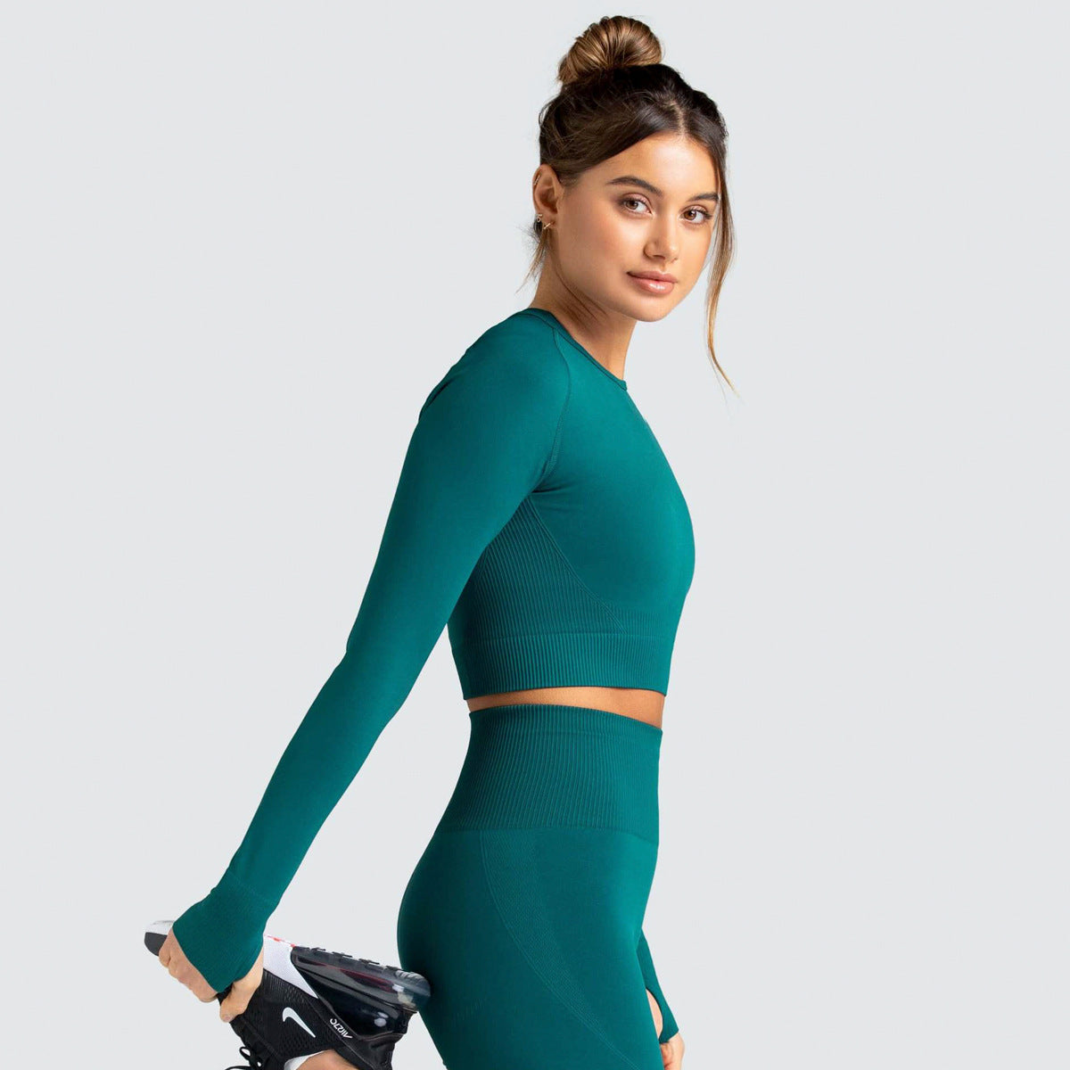 New  Knitted Seamless Slim-Fit Long-Sleeved Yoga Exercise Workout Clothes