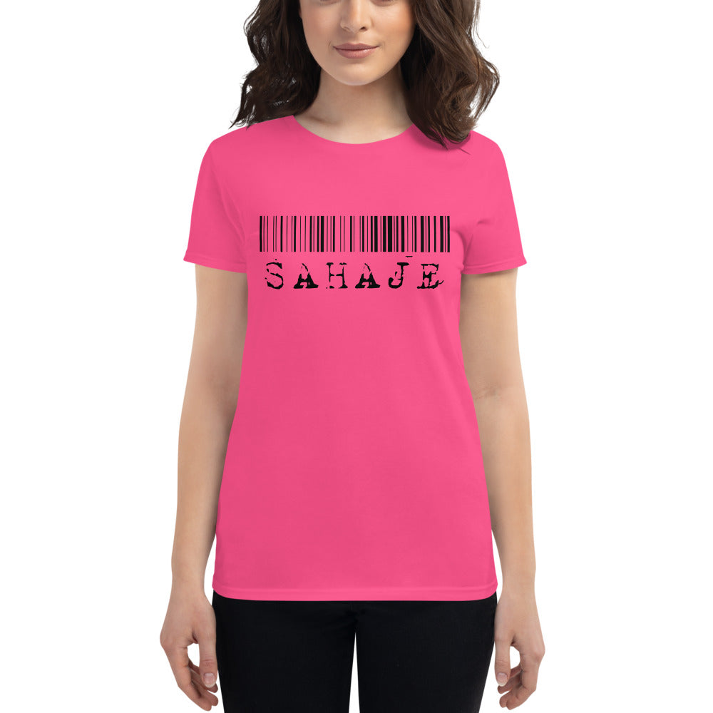 Women's short sleeve t-shirt